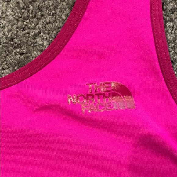 EUC Woman’s XL The North Face Reversible Racerback Sports Bra in Pink - Picture 2 of 6